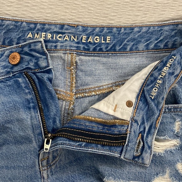 American Eagle Denim Shorts Women's 2 Distressed Tomgirl Short Raw Hem - Picture 7 of 9